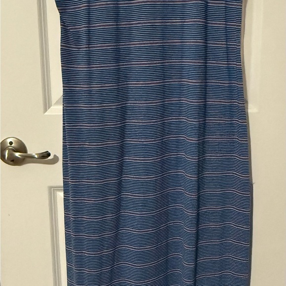 LuLaRoe Blue and Pink Maxi Dress - Picture 4 of 9